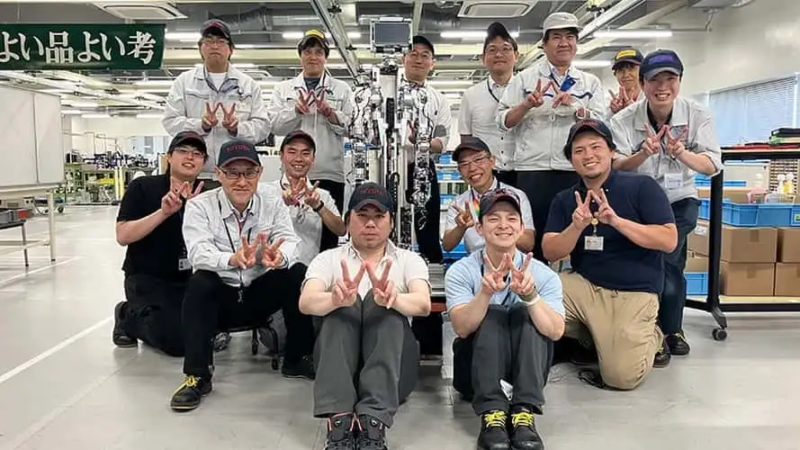 Toyota Eley Robot (2)