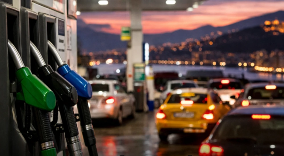 İzmir’de motorin bu gece ucuzluyor