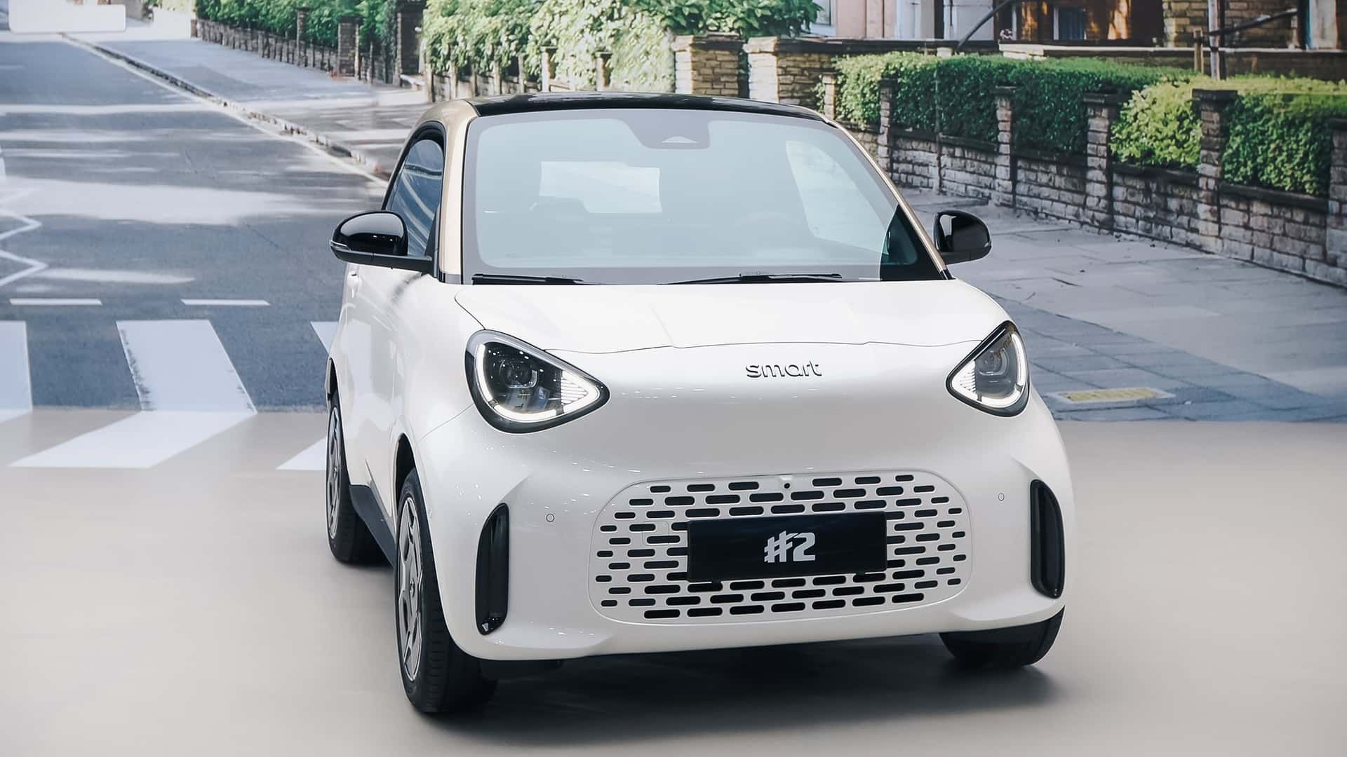 Smart 2 2026 Premium Digital White Metallic