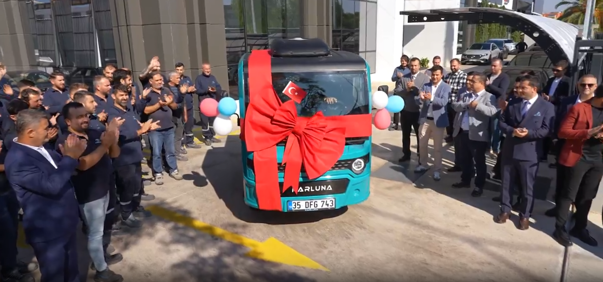 Yerli Elektrikli Ticari Araç Karluna Pratik Yollara Çıktı